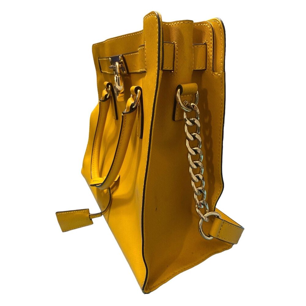 Michael Kors Womens Yellow Saffiano Leather Large Purse - Picture 4 of 8